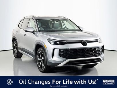 New 2025 Volkswagen Tiguan SE