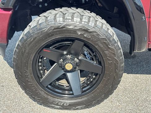 Used 2022 RAM 1500 Big Horn AWD/4WD image 11