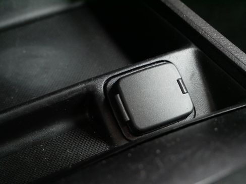 Used 2016 Ford Fusion SE image 29