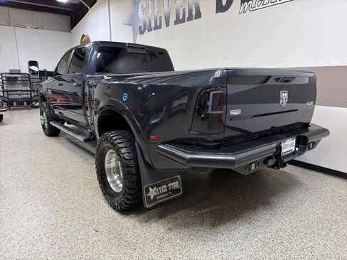 Used 2015 RAM 3500 Laramie w/ Convenience Group image 7