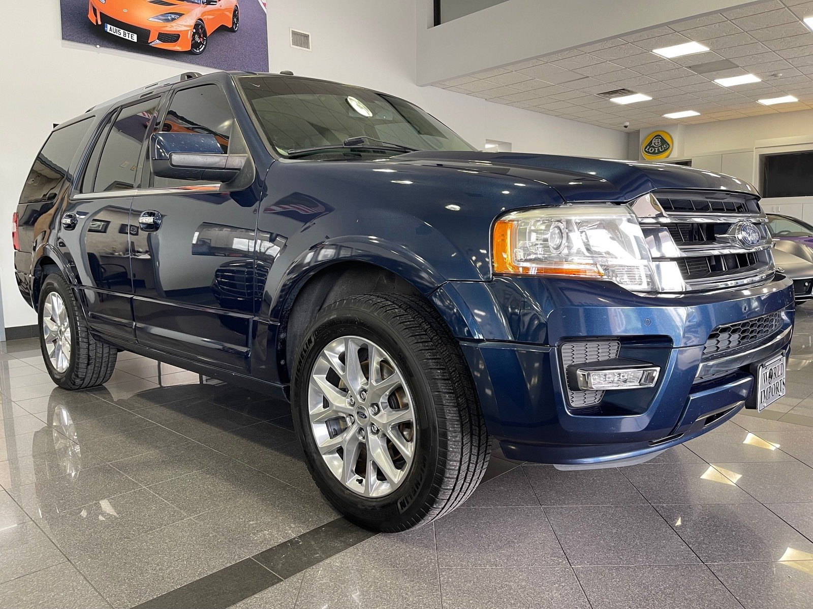 Used 2017 Ford Expedition Limited w/ Equipment Group 301A RWD image 6