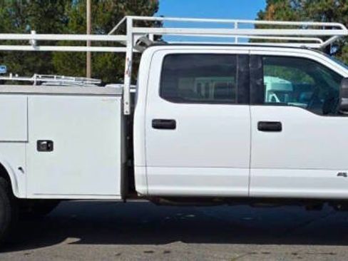 Used 2022 Ford F350 XLT image 4