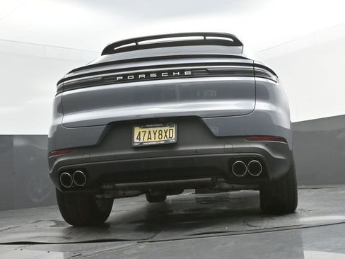New 2026 Porsche Cayenne Coupe image 34