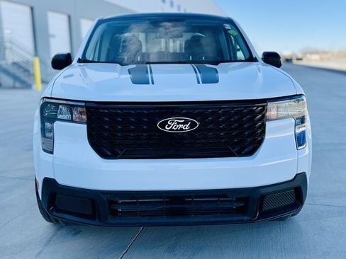 New 2025 Ford Maverick XLT w/ XLT Luxury Package image 4