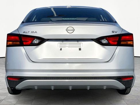 Used 2023 Nissan Altima 2.5 SV image 6