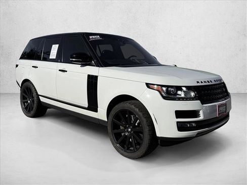 Used 2017 Land Rover Range Rover Supercharged AWD/4WD image 3