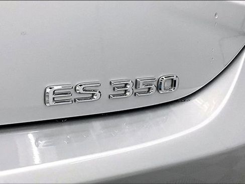 Used 2021 Lexus ES 350 w/ Premium Package image 9