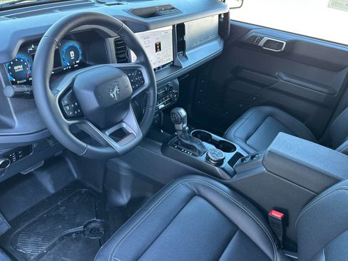 New 2025 Ford Bronco Big Bend image 9