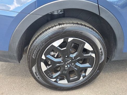 Used 2025 Kia Sorento S AWD/4WD image 9