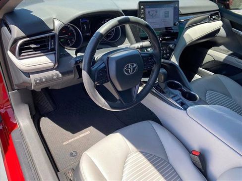 Used 2023 Toyota Camry SE w/ Audio Upgrade Package FWD image 13