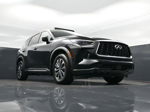 Used 2023 INFINITI QX60 Pure image 45
