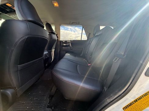 Used 2021 Toyota 4Runner TRD Off-Road Premium image 7