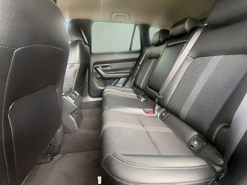 Used 2025 MAZDA CX-50 AWD 2.5 S w/ Preferred Package image 17