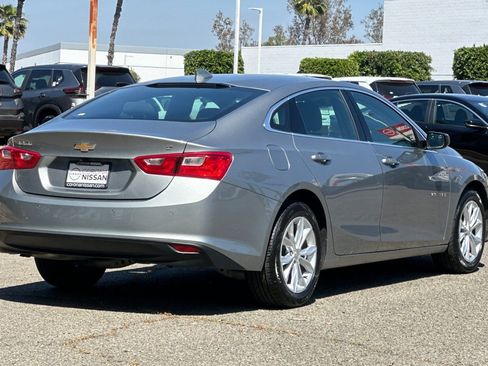 Used 2024 Chevrolet Malibu LT image 4