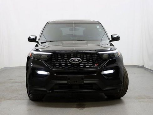 Used 2022 Ford Explorer ST w/ Equipment Group 401A image 5