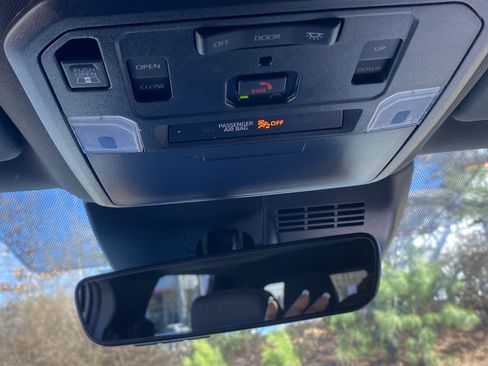 Certified 2025 Toyota Tacoma TRD Sport w/ TRD Sport Upgrade Package image 16