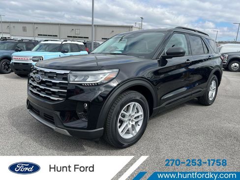 New 2026 Ford Explorer Active w/ Active Comfort Package RWD image 1