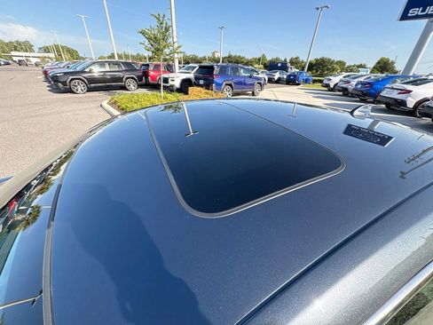 Used 2023 Honda Civic EX-L image 10