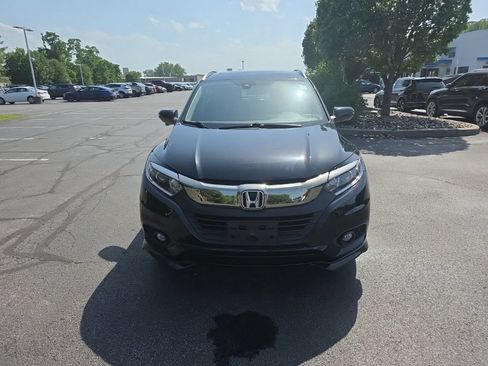 Used 2019 Honda HR-V EX image 2