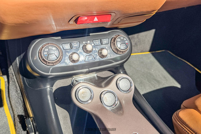 Used 2013 Ferrari California RWD image 43