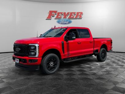 New 2026 Ford F350 Lariat w/ Black Appearance Package