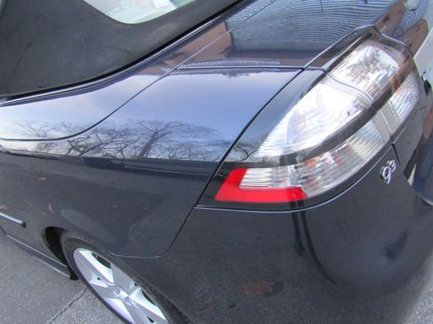 Used 2010 Saab 9-3 2.0T w/ Comfort Package image 5