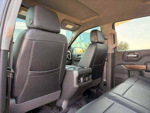 Used 2020 Chevrolet Silverado 1500 RST AWD/4WD image 31
