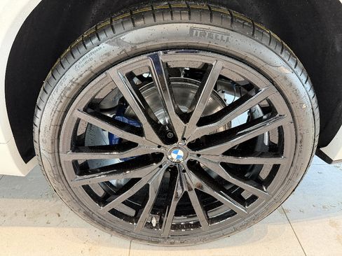 New 2026 BMW X5 xDrive40i AWD/4WD image 7