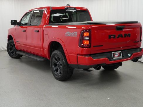 Used 2025 RAM 1500 Big Horn AWD/4WD image 14