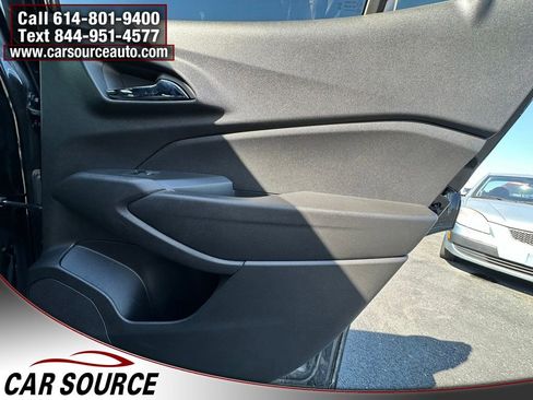 Used 2024 Chevrolet Trax RS w/ Driver Confidence Package FWD image 22