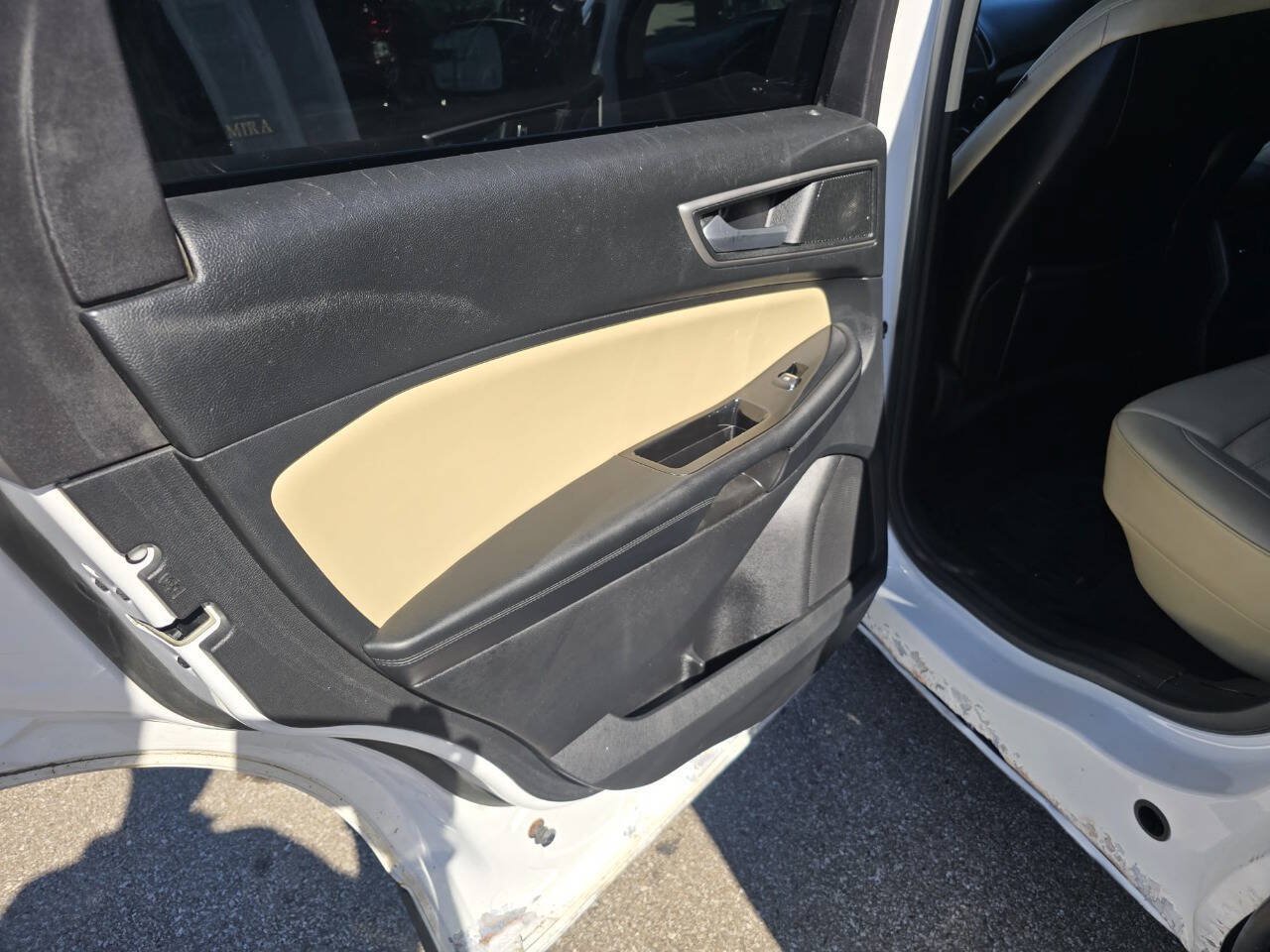 Used 2016 Ford Edge SEL w/ Equipment Group 201A AWD/4WD image 13