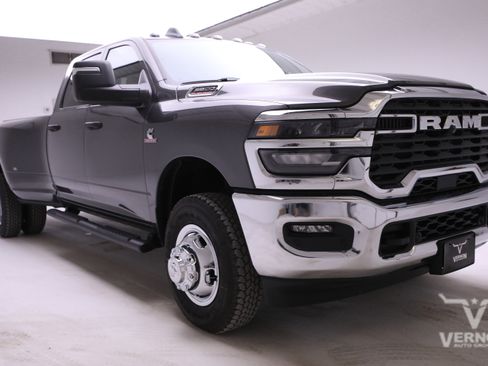 New 2026 RAM 3500 Tradesman image 7