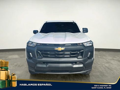 Used 2024 Chevrolet Colorado W/T w/ Advanced Trailering Package image 6