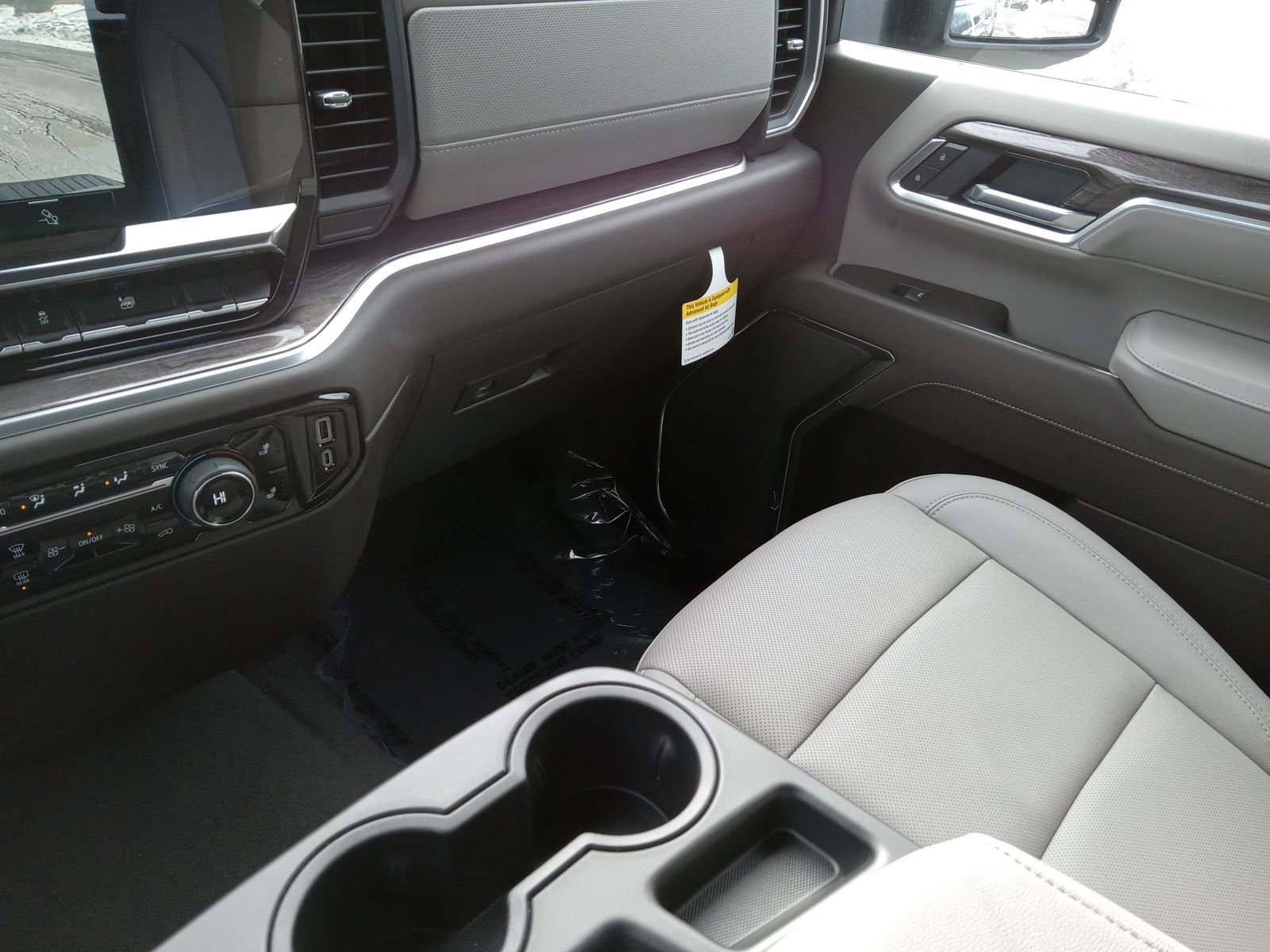 Used 2026 Chevrolet Silverado 2500 LTZ AWD/4WD image 19