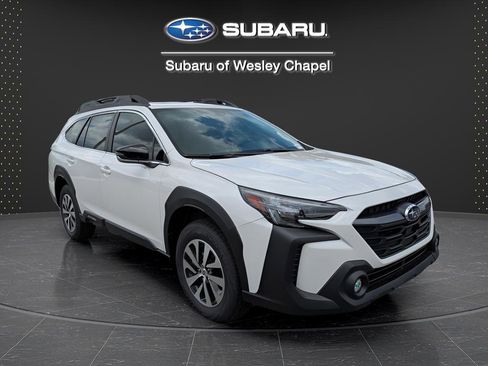 Certified 2025 Subaru Outback Premium w/ Popular Package #1A AWD/4WD image 2