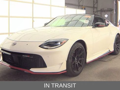 Used 2025 Nissan Z NISMO w/ Floor Mat Package RWD image 1