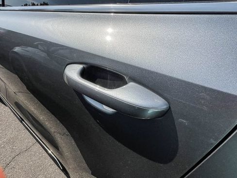 Certified 2025 Kia Sorento EX w/ EX Panoramic Sunroof Package FWD image 10