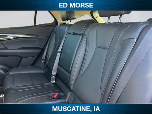 Used 2021 Buick Envision Essence w/ Sport Touring Package image 13