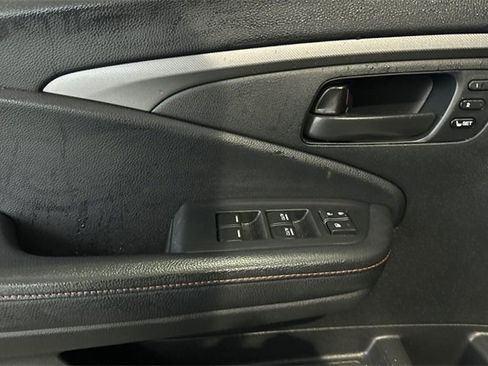 Used 2022 Honda Passport TrailSport image 11