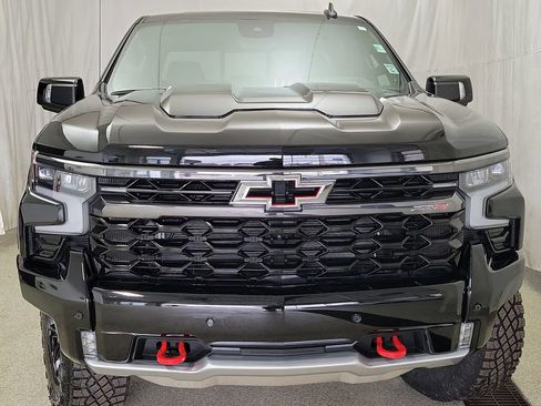 Certified 2026 Chevrolet Silverado 1500 ZR2 AWD/4WD image 4