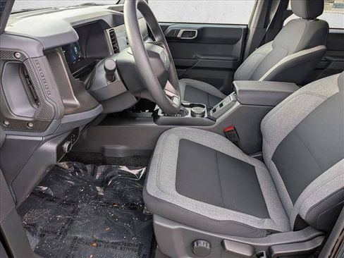 New 2025 Ford Bronco 4-Door AWD/4WD image 4