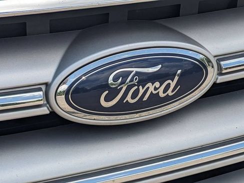 Used 2019 Ford Escape SEL AWD/4WD image 9