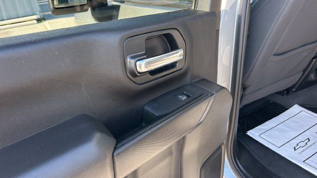Used 2024 Chevrolet Silverado 2500 Custom w/ Custom Convenience Package AWD/4WD image 31