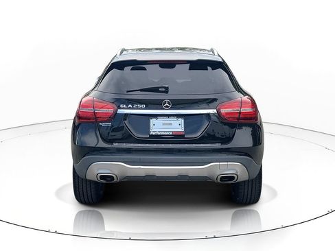 Used 2019 Mercedes-Benz GLA 250 image 7