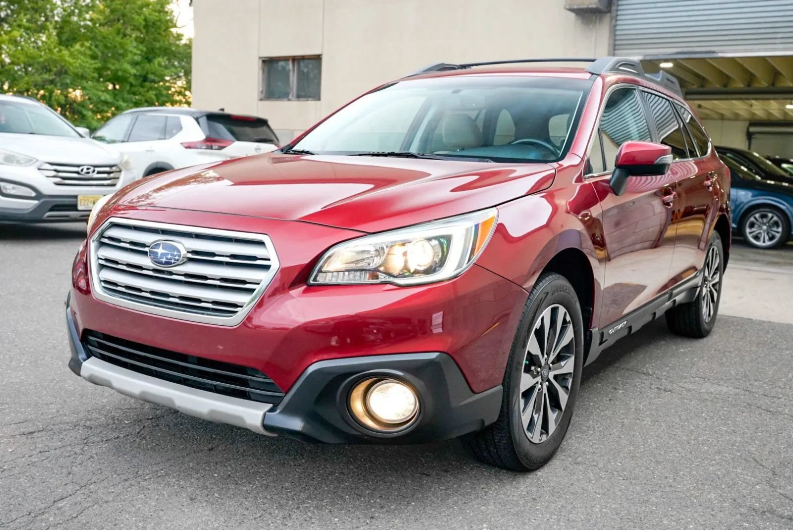 Used 2015 Subaru Outback 2.5i Limited AWD/4WD image 9