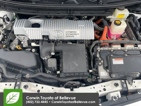 Used 2013 Toyota Prius Persona Series FWD image 27