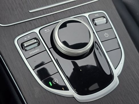 Used 2020 Mercedes-Benz C 300 4MATIC Sedan image 9