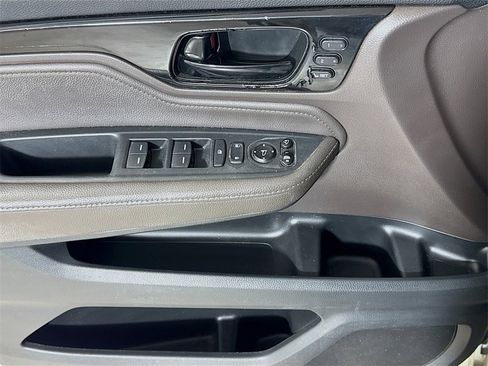 Used 2018 Honda Odyssey Elite image 16