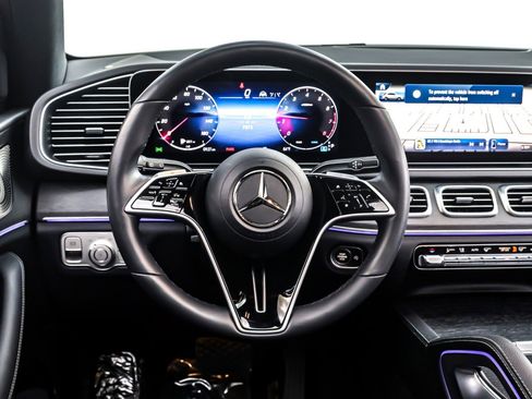 Certified 2025 Mercedes-Benz GLE 350 4MATIC image 19