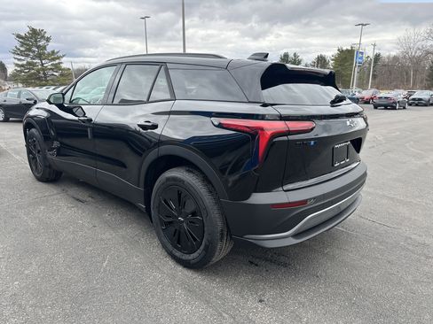 New 2025 Chevrolet Blazer EV LT image 7